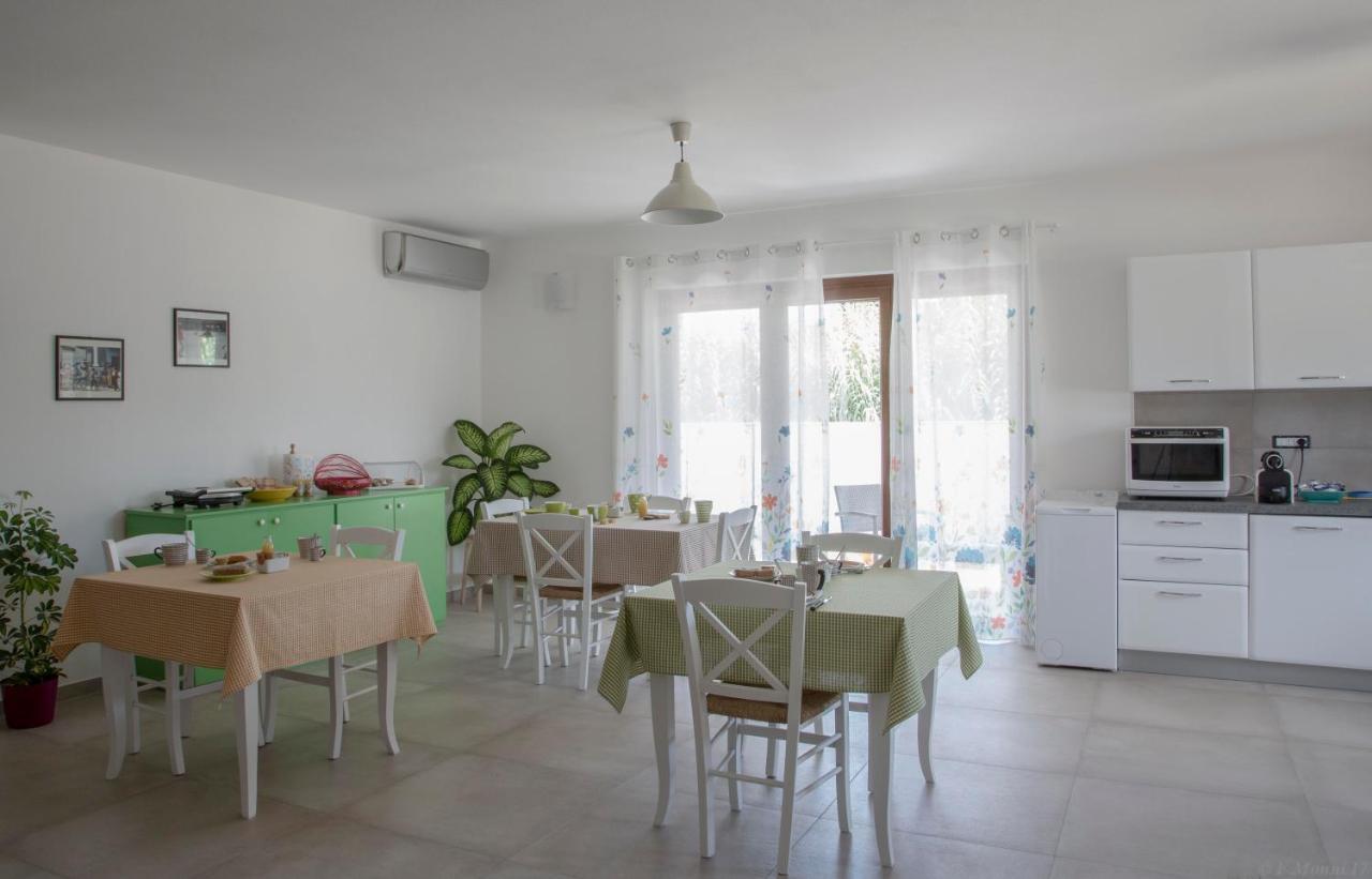 B&B Agata E Gli Altri Tortolì Exterior foto